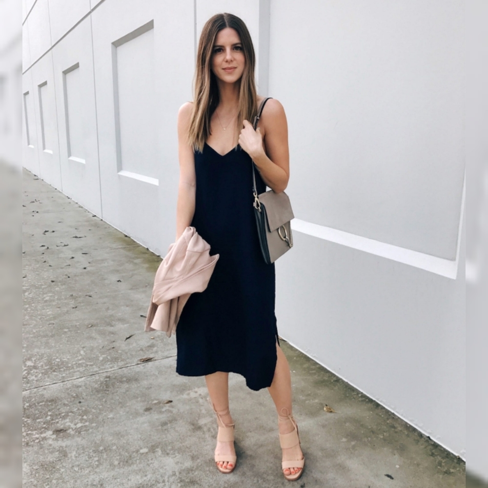 Splendid Navy Midi Dress